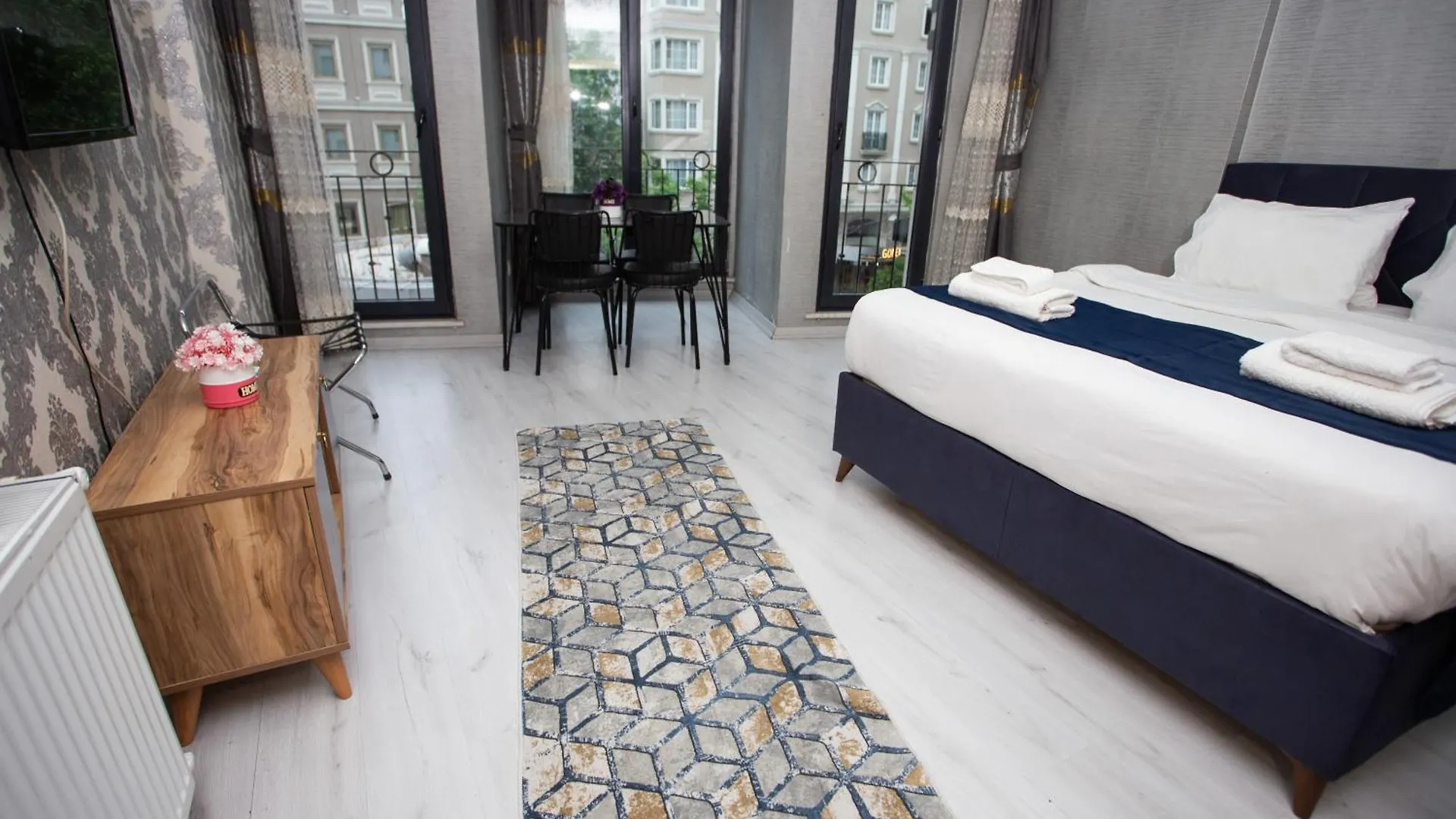Taksim Royal Suites اسطنبول فندق