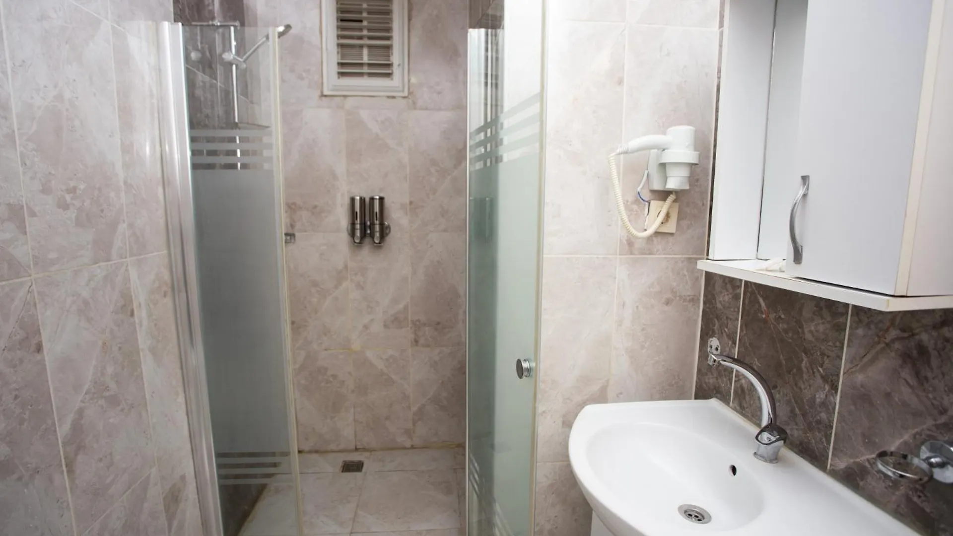 Taksim Royal Suites اسطنبول فندق
